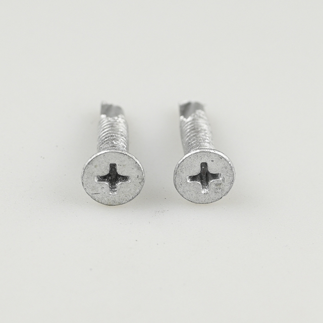 Биметаллический самосверлящий винт с плоской головкой SUS316+SUS410 Phillips ST4.8-24*25